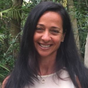 Meet your Posher, Bari